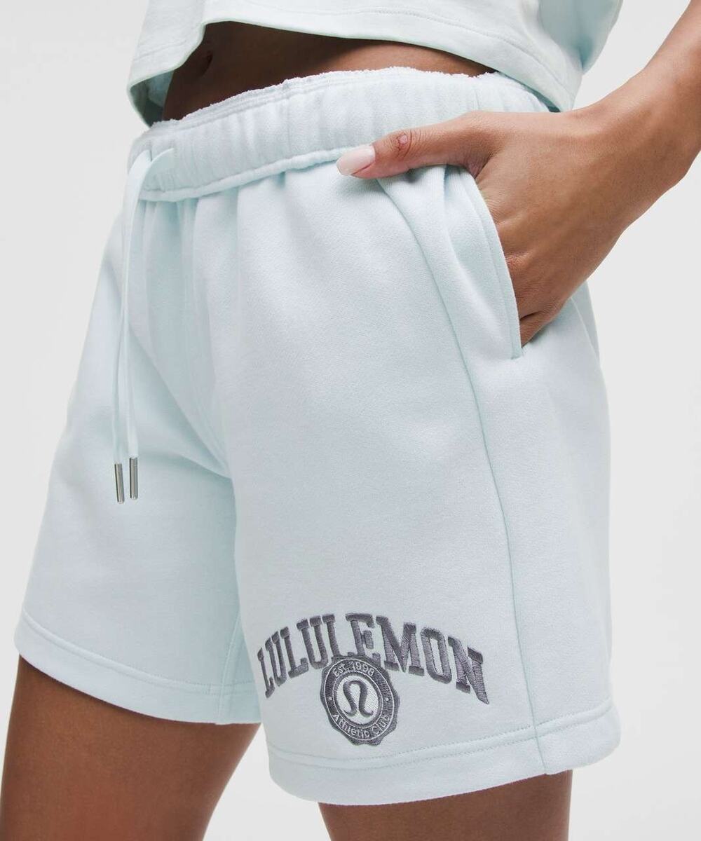 Lululemon Scuba Mid Rise Oversized Graphic Shorts Mint Breeze Size XS